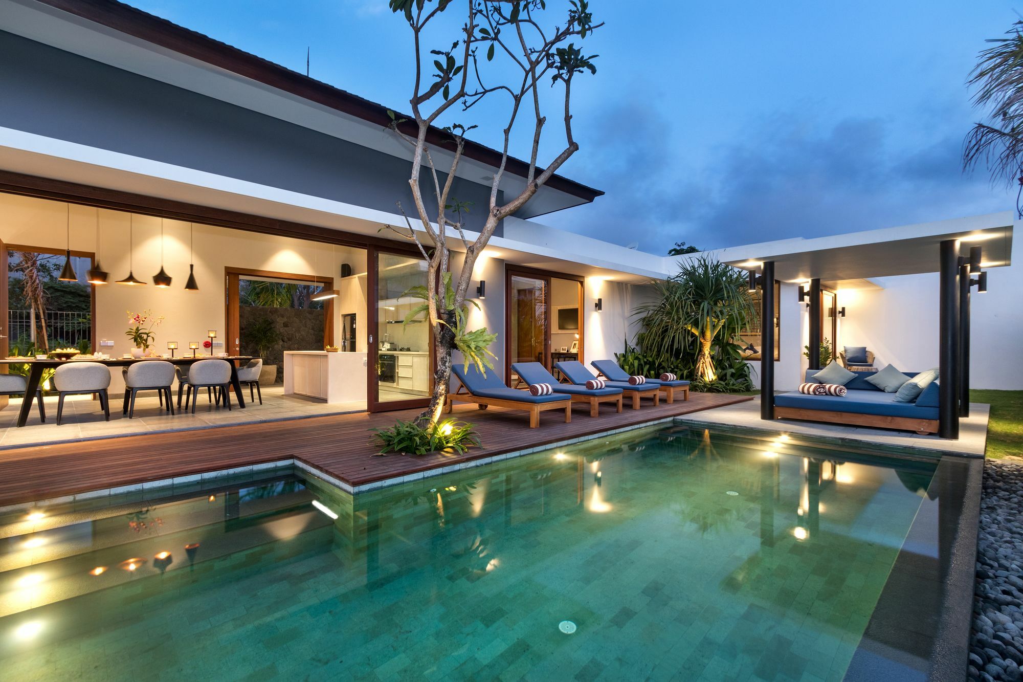 Amarin Seminyak Villa Esterno foto