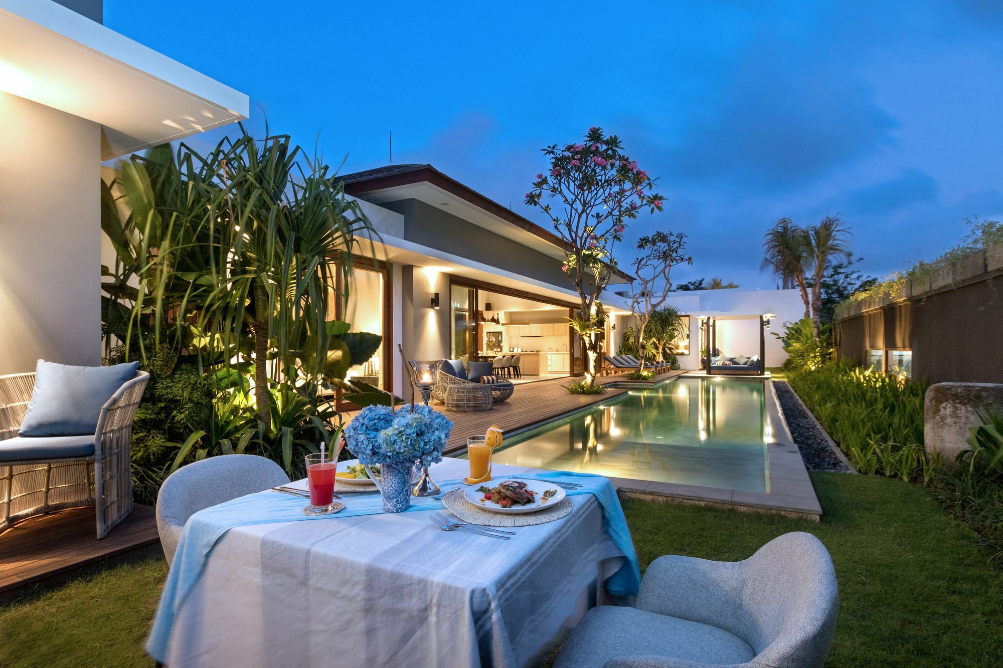 Amarin Seminyak Villa Esterno foto