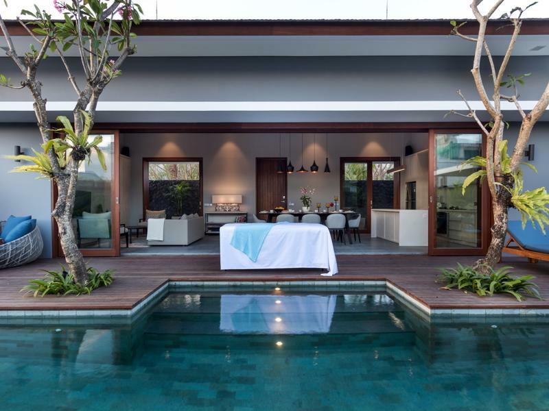 Amarin Seminyak Villa Esterno foto